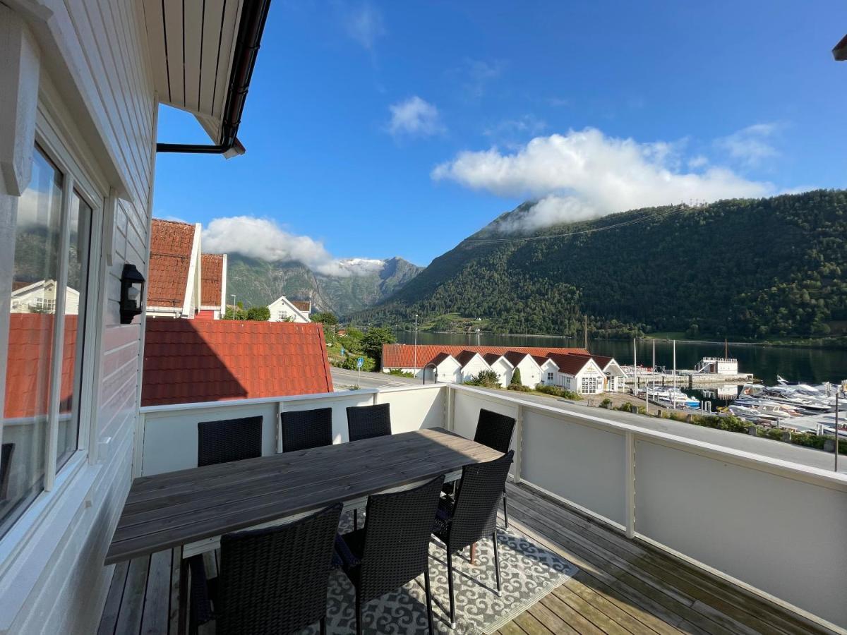 Balestrand Fjordapartments Zewnętrze zdjęcie