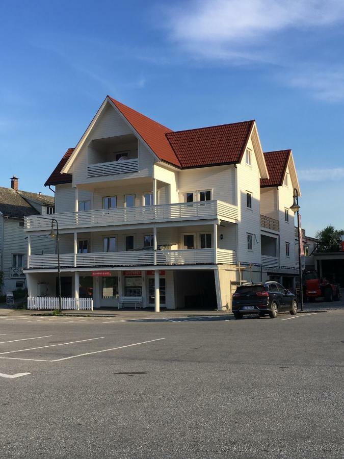 Balestrand Fjordapartments Zewnętrze zdjęcie