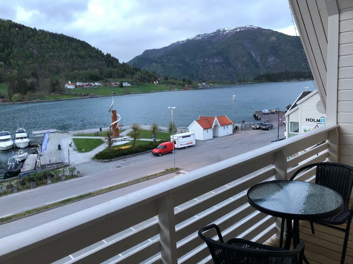 Balestrand Fjordapartments Zewnętrze zdjęcie