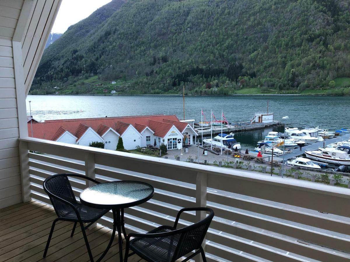 Balestrand Fjordapartments Zewnętrze zdjęcie